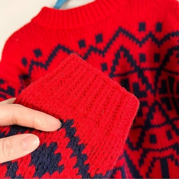 Vintage Jones New York Sport Red Hand Knitted 100% Wool Crew Neck Sweater Small - Picture 6 of 8